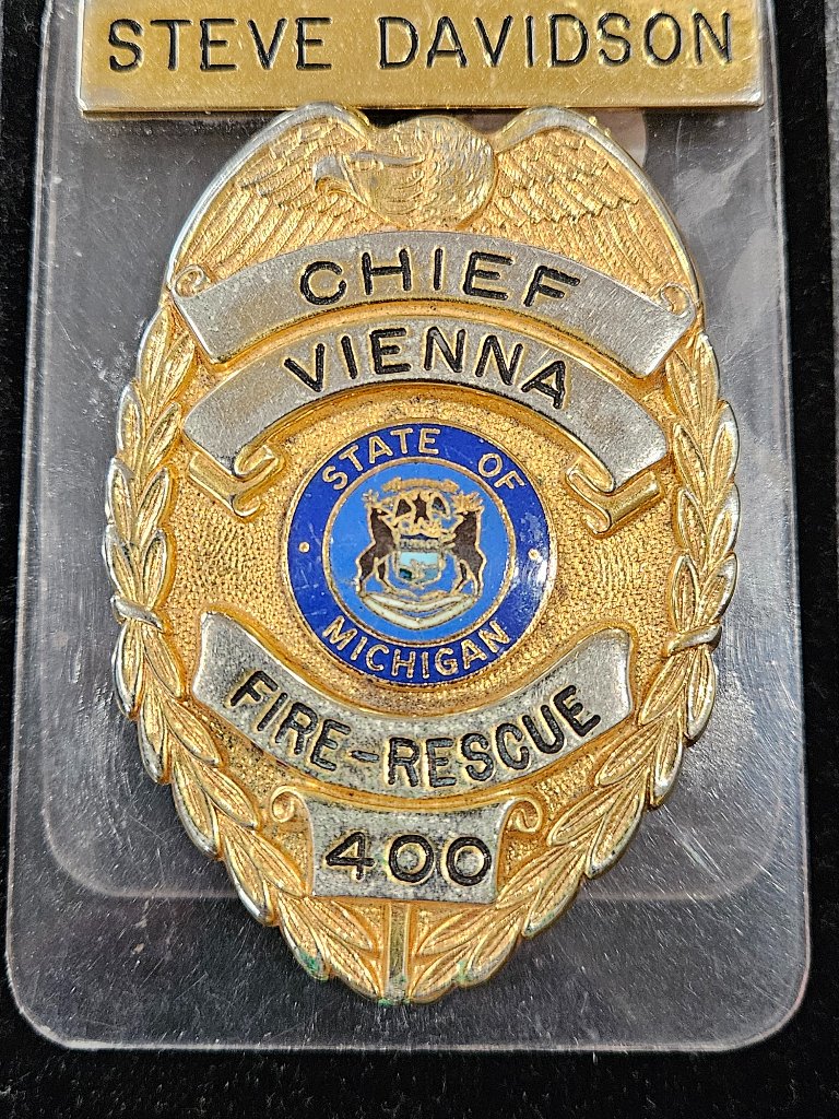 Vienna Michigan - Obsolete Badge - Fire Rescue Department Chief